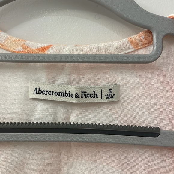 Abercrombie linen blend front tie crop top - Picture 7 of 8